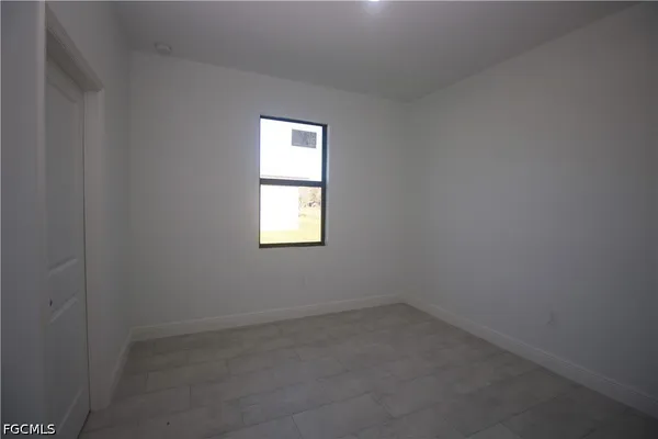 $2,100 | 8002 Spice Court, LaBelle, FL 33935