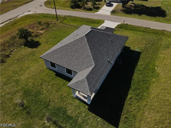 $2,100 | 8002 Spice Court, LaBelle, FL 33935