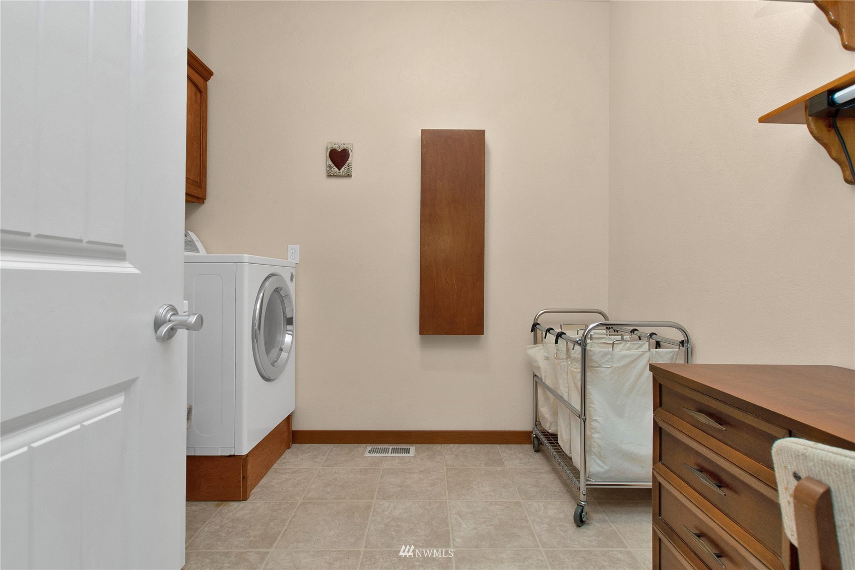 4700 181st Lane Southwest Rochester, WA 98579 - Photo 24 of 30 a view of an entryway with wooden floor