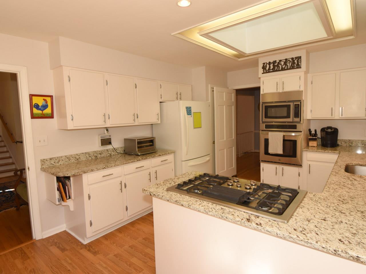 616 Macon Place Raleigh, NC 27609 - Photo 8 of 25 Photo 8