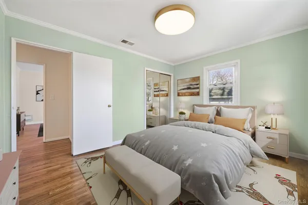 $979,900 | 14 Alden Place, Hartsdale, NY 10530