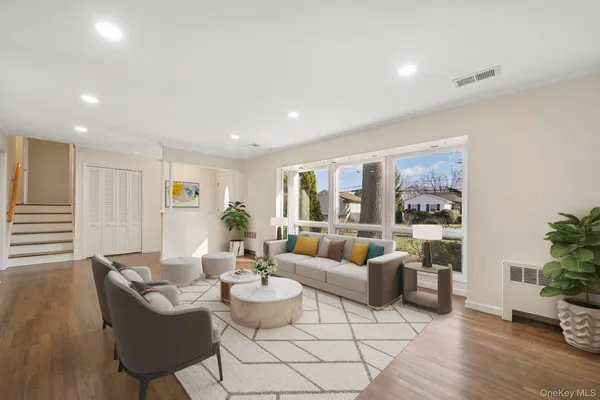 $979,900 | 14 Alden Place, Hartsdale, NY 10530