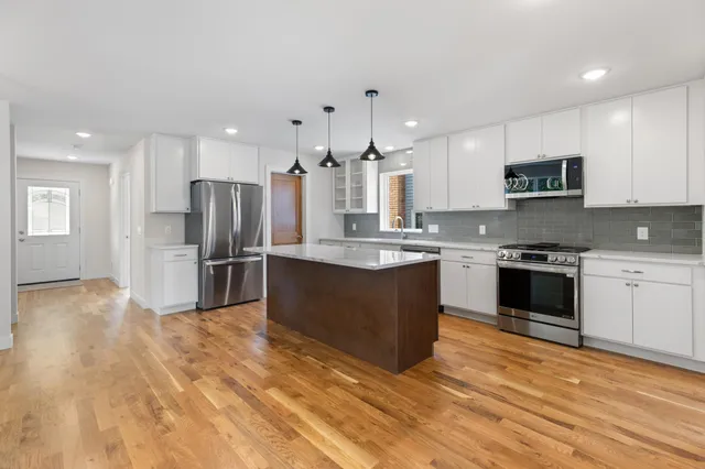 $784,500 | 5345 45th Avenue South, Minneapolis, MN 55417