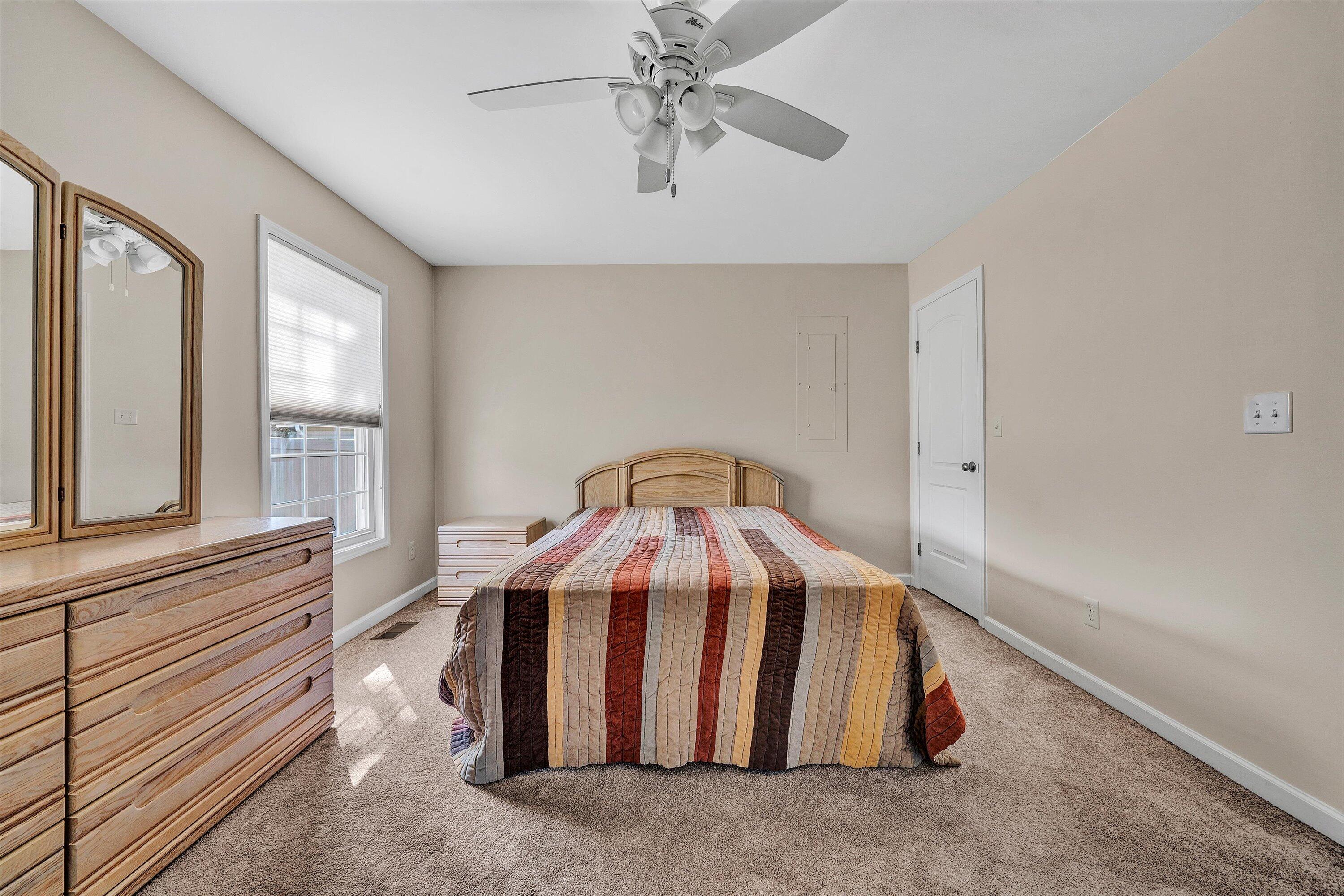 720 Camp North Road Salem, VA 24153 - Photo 26 of 31 26-DSC00116
