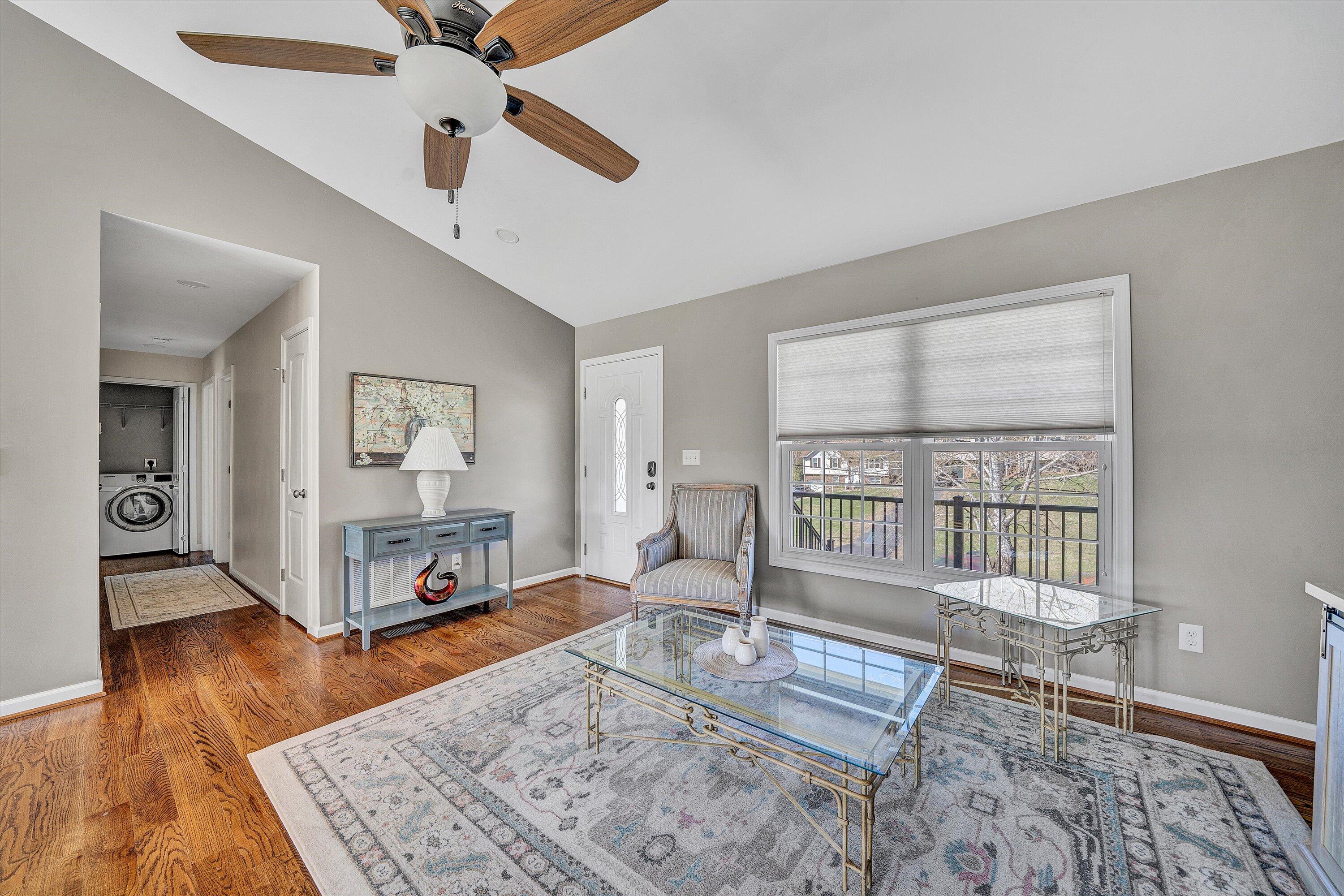 720 Camp North Road Salem, VA 24153 - Photo 6 of 31 06-DSC00006