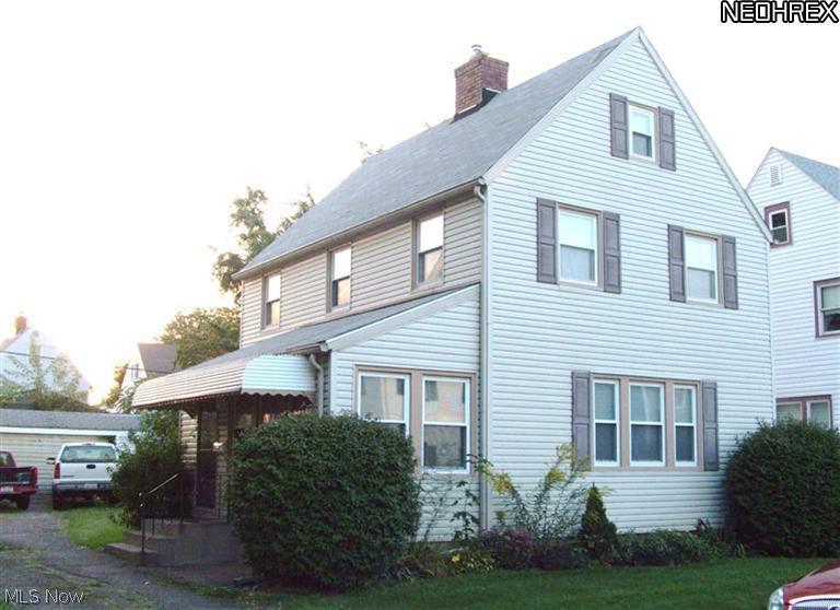 1375 Crescent Road Southwest Canton, OH 44710 - Photo 1 of 12 Gallery Image 1
