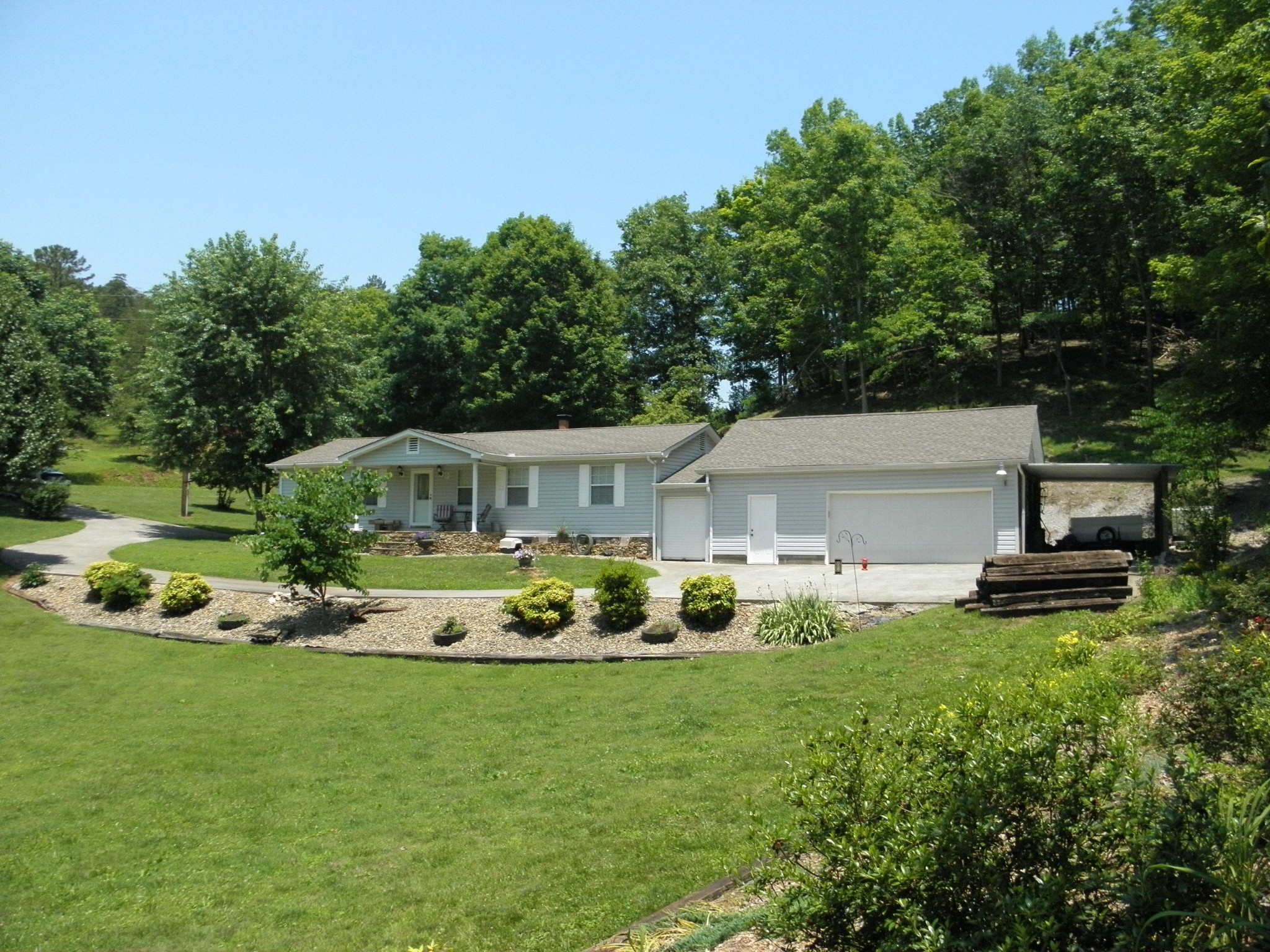 7102 Diamond Branch Road Maryville, TN 37801 - Photo 5 of 31 Gallery Image 5