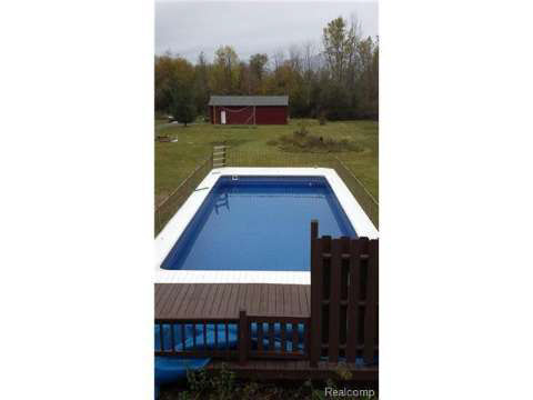 13309 Tuscola Road Clio, MI 48420 - Photo 19 of 19 20388589-18.JPG