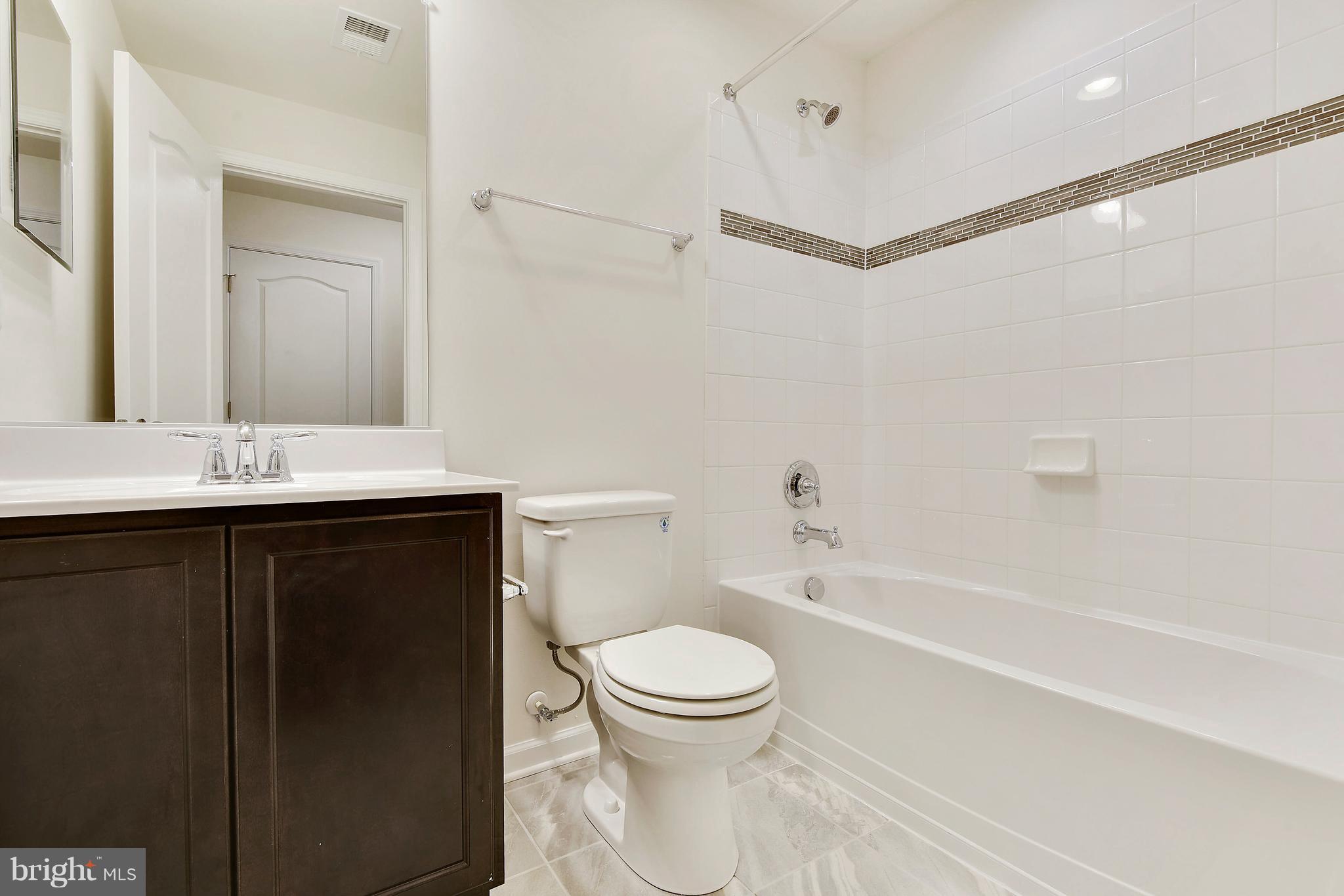 2595 Mullinix Mill Road Mount Airy, MD 21771 - Photo 6 of 11 Bath