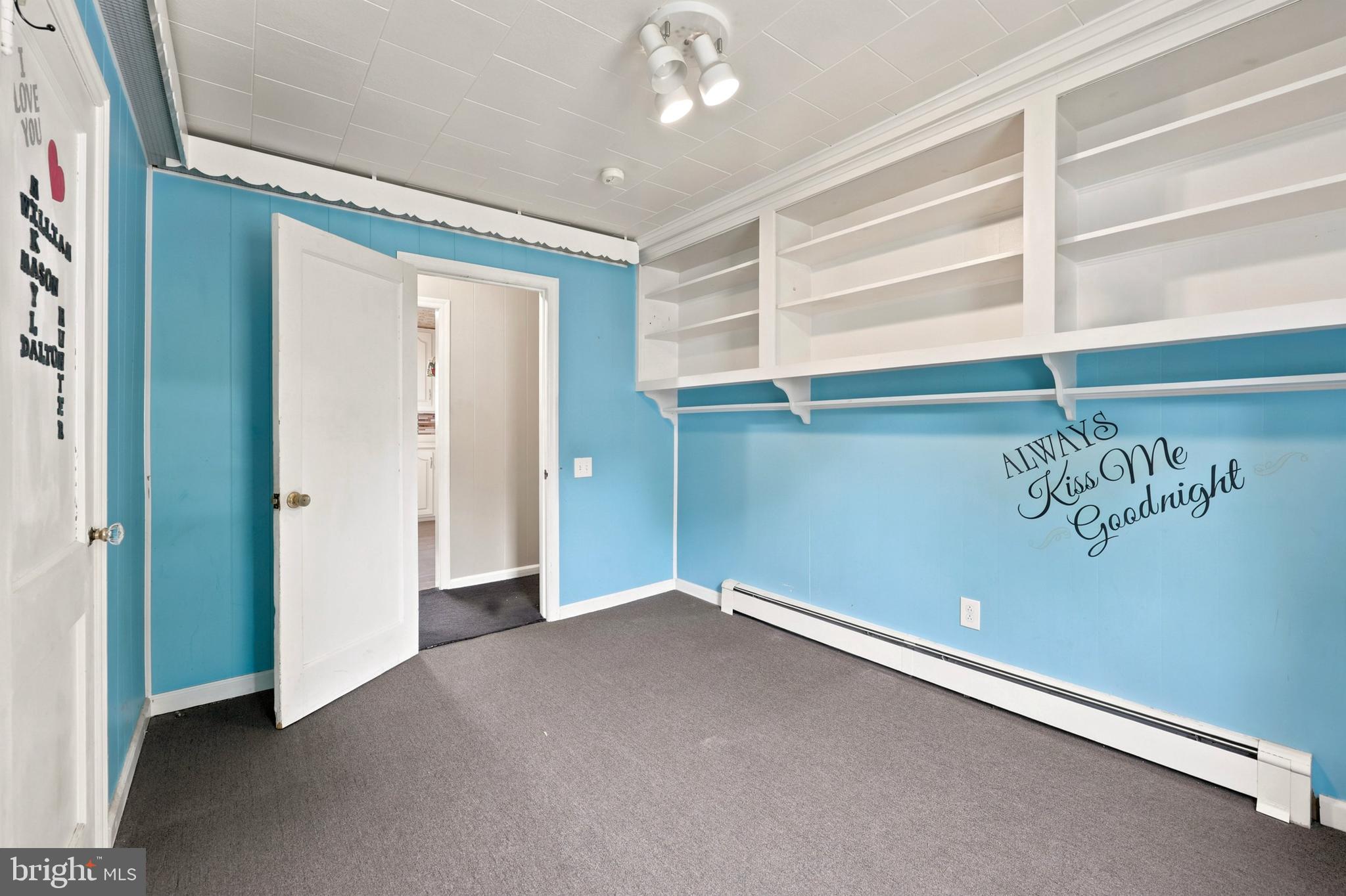 1009 Emily Avenue Croydon, PA 19021 - Photo 5 of 10
