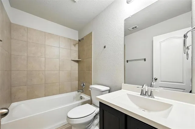 $2,500 | 1724 Long Meadow Road, Wylie, TX 75098