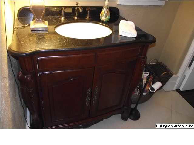3214 Cliff Road, Unit 4 Birmingham, AL 35205 - Photo 15 of 27