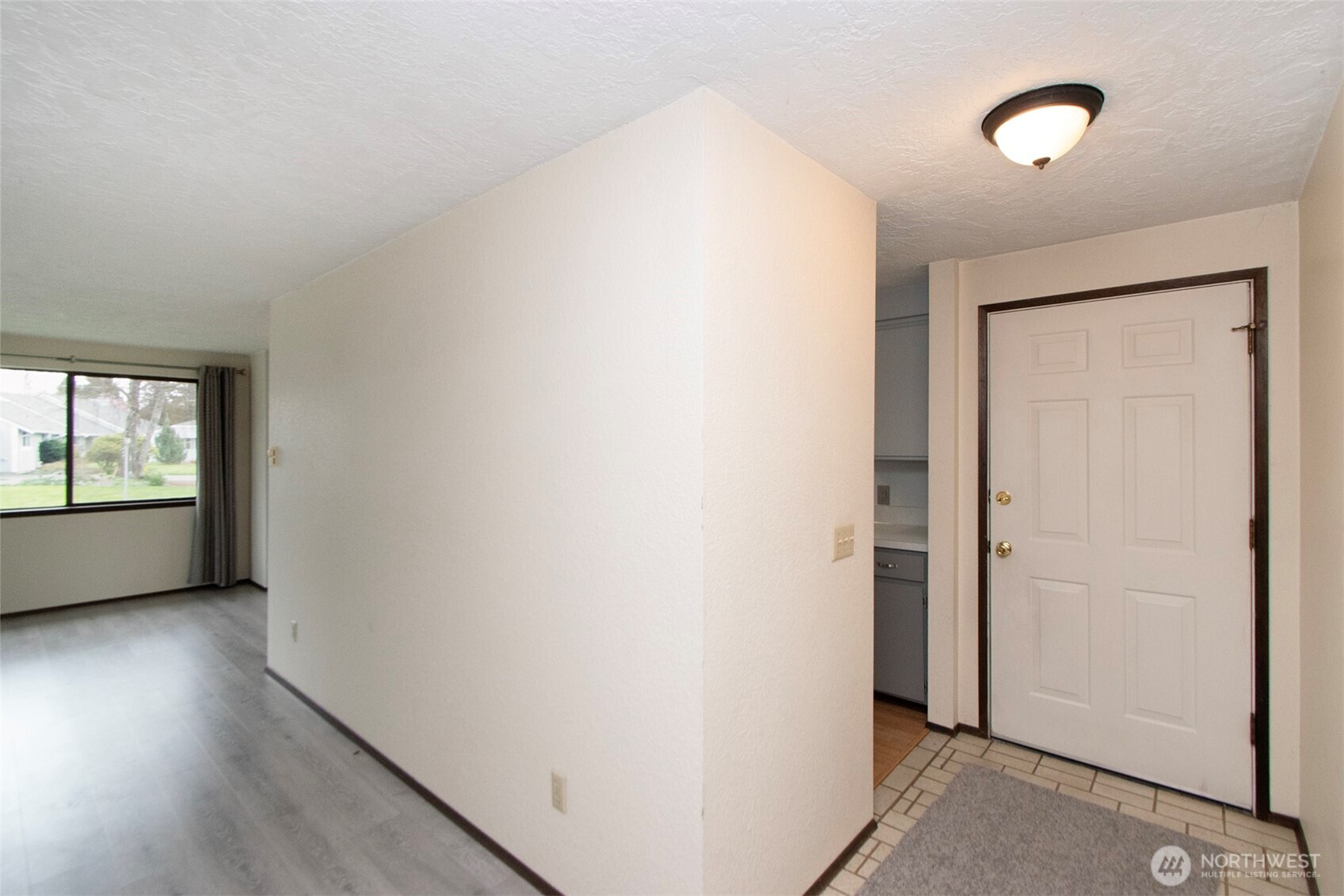 830 North Canterbury Court Sequim, WA 98382 - Photo 14 of 37