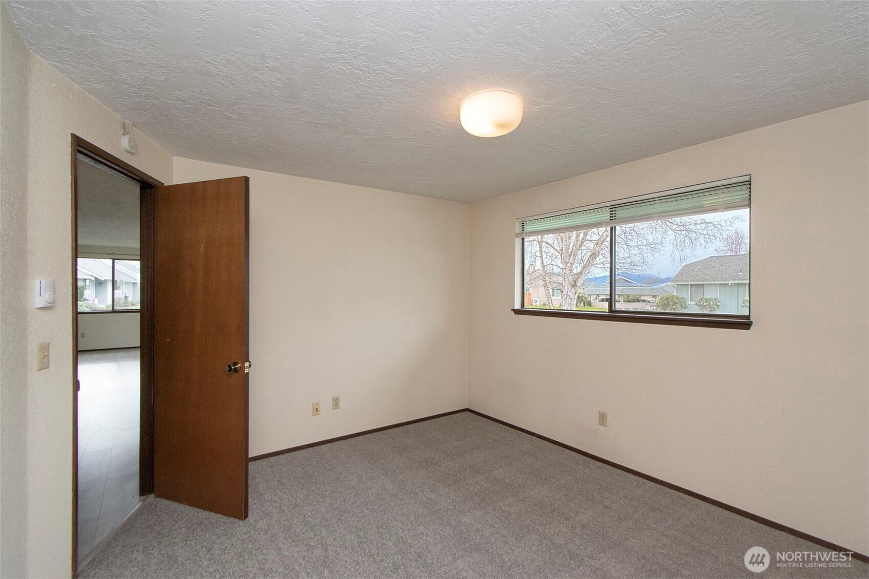 830 North Canterbury Court Sequim, WA 98382 - Photo 17 of 37