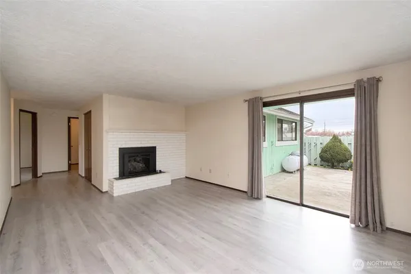 $299,950 | 830 North Canterbury Court, Sequim, WA 98382