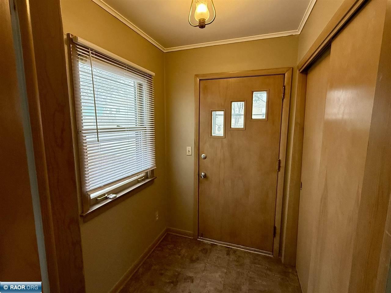 516 12th Street North Virginia, MN 55792 - Photo 18 of 39