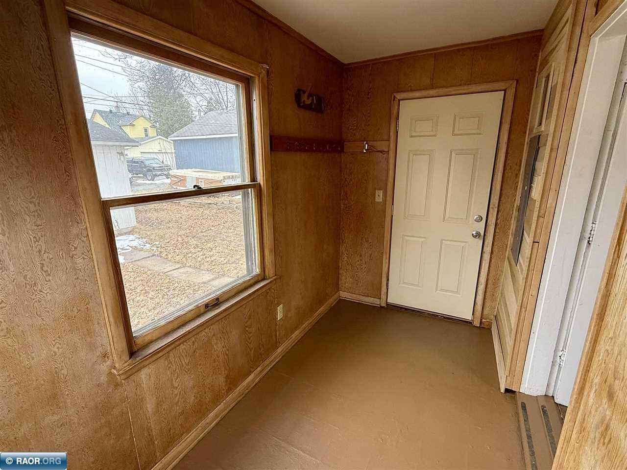 516 12th Street North Virginia, MN 55792 - Photo 22 of 39