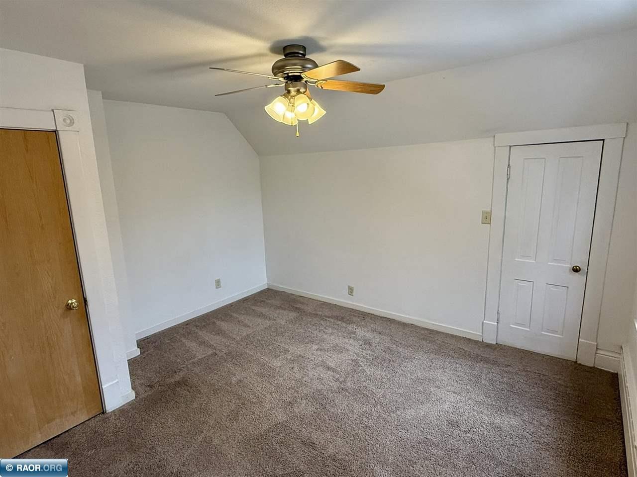 516 12th Street North Virginia, MN 55792 - Photo 28 of 39