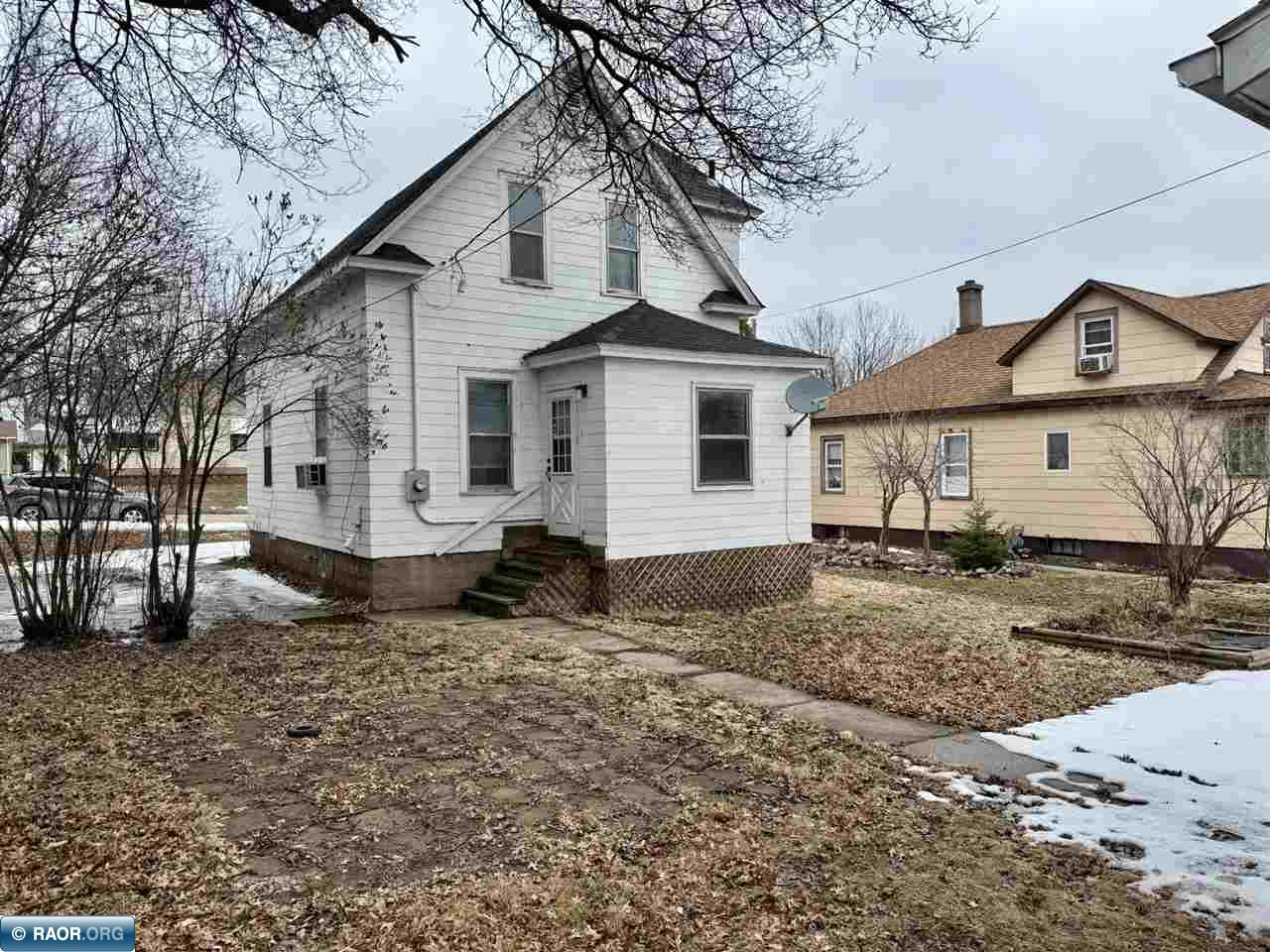 516 12th Street North Virginia, MN 55792 - Photo 4 of 39
