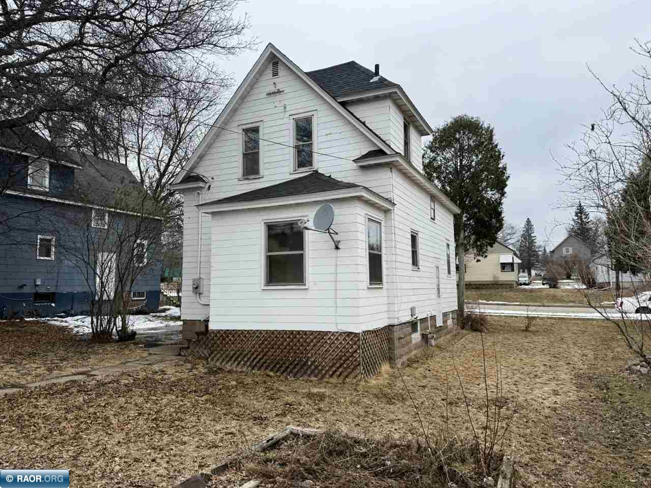 516 12th Street North Virginia, MN 55792 - Photo 5 of 39