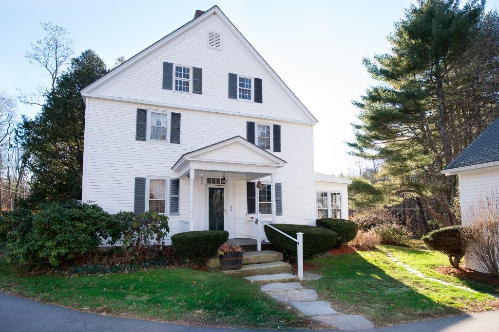 139 Brixham Road Eliot, ME 03903 - Photo 4 of 35 Photo