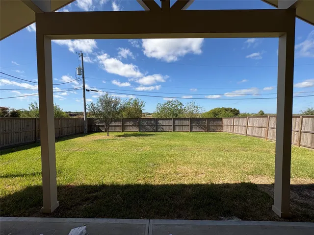 a view of an outdoor space