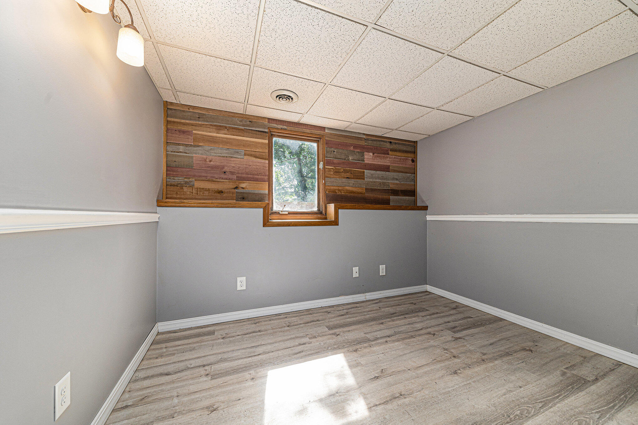 1710 Stone Mill Road Kalamazoo, MI 49006 - Photo 13 of 26 017_converted_39