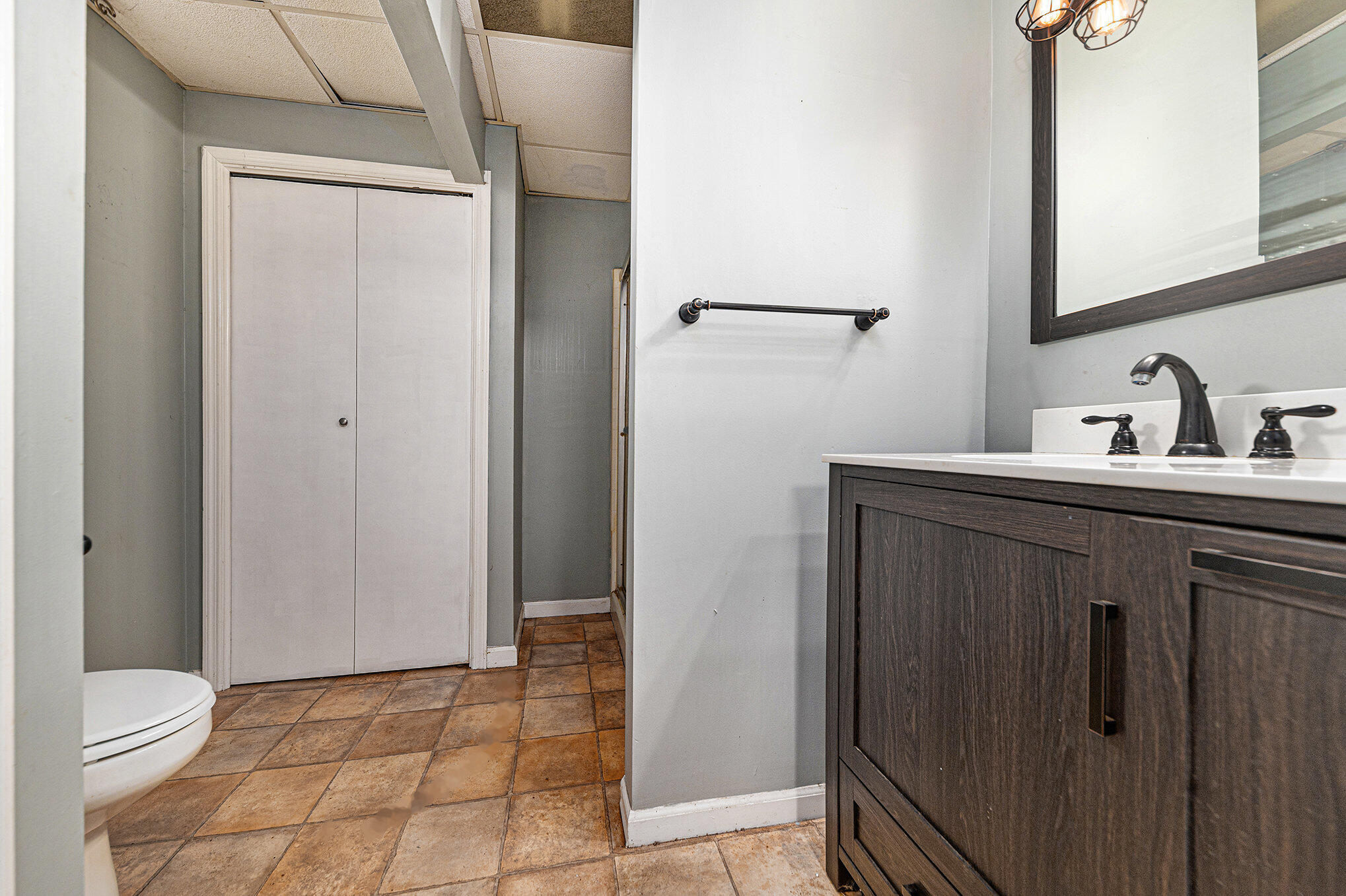 1710 Stone Mill Road Kalamazoo, MI 49006 - Photo 14 of 26 018_converted_43