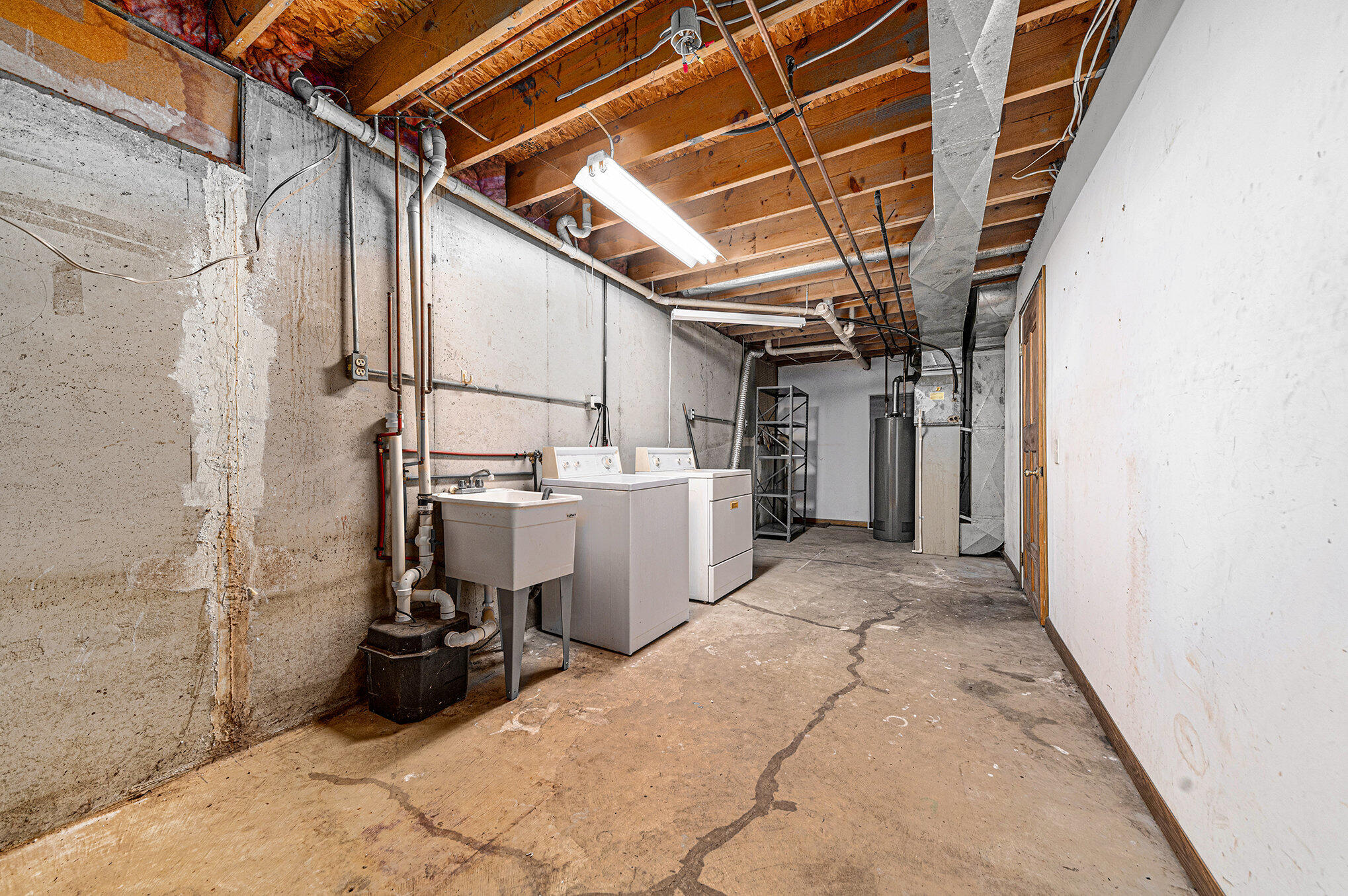 1710 Stone Mill Road Kalamazoo, MI 49006 - Photo 19 of 26 023_converted_37