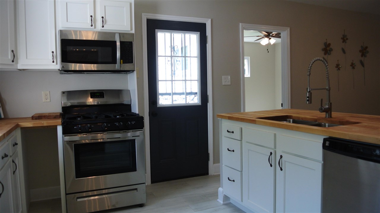 4161 Lawrence Road Memphis, TN 38122 - Photo 10 of 25