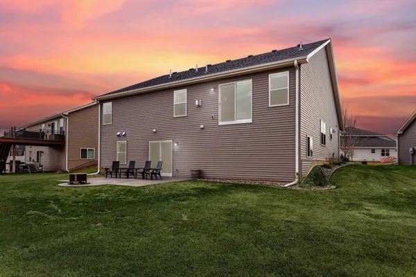 $525,000 | 11871 Blue Spruce Ct. North, Dayton, MN 55327