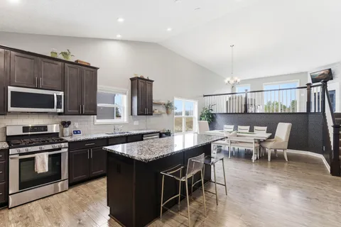 $509,500 | 11871 Blue Spruce Ct. North, Dayton, MN 55327