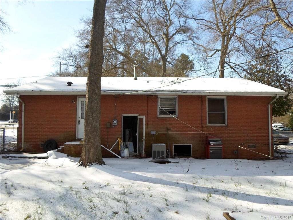 908 Clanton Road Charlotte, NC 28217 - Photo 16 of 17 Gallery Image 16