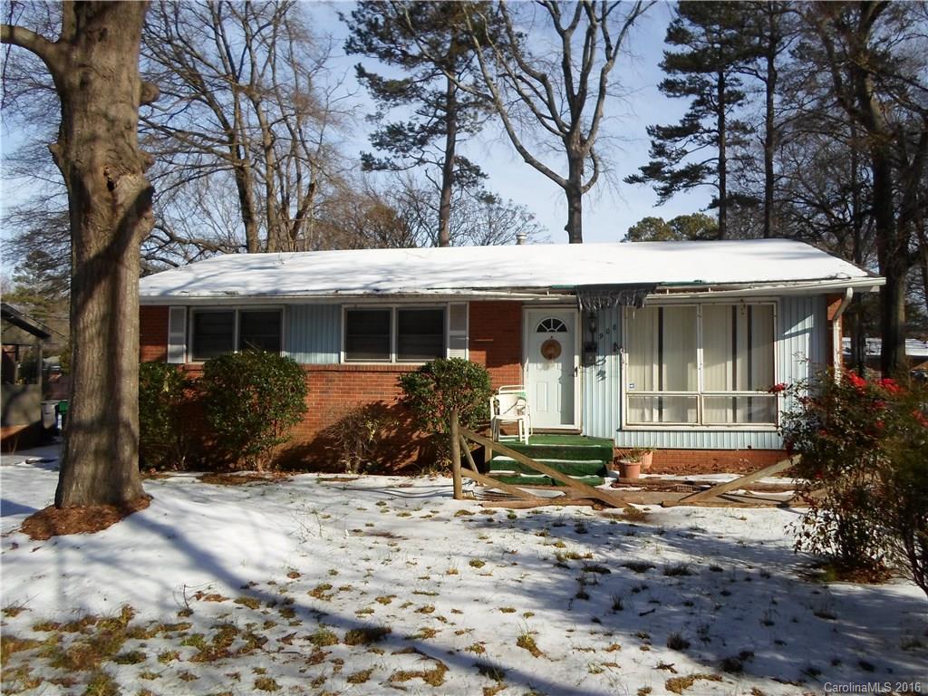 908 Clanton Road Charlotte, NC 28217 - Photo 3 of 17 Gallery Image 3