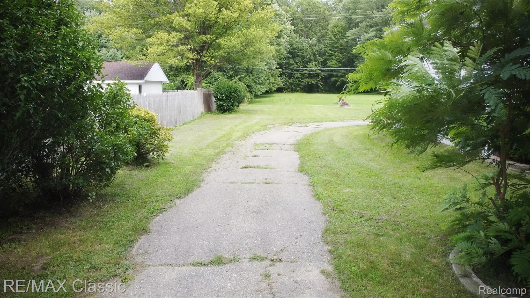 13311 Hannan Road Romulus, MI 48174 - Photo 12 of 58 IMG_1102d.JPG