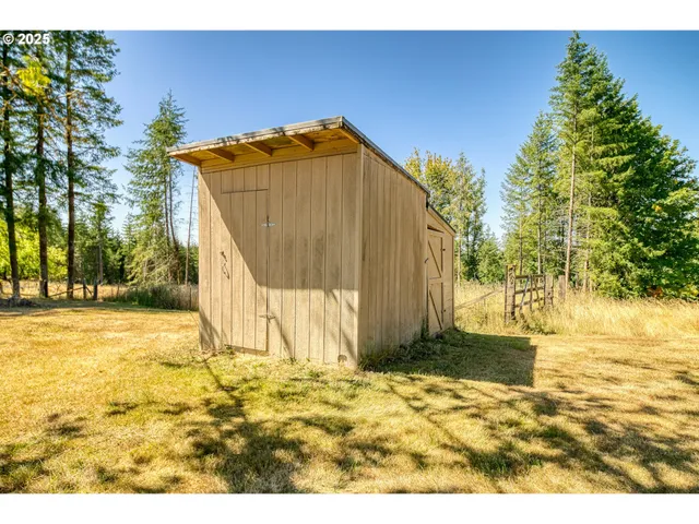 $569,000 | 73521 Cedar Drive, Rainier, OR 97048