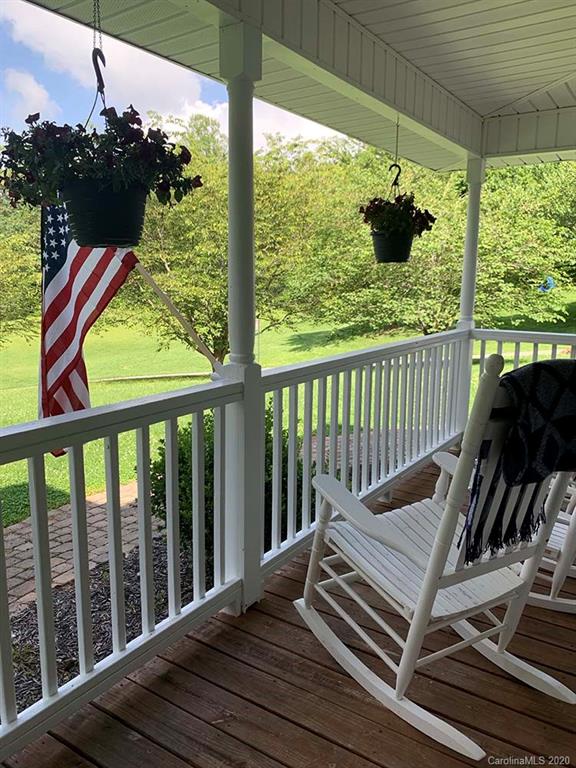1062 Calvary Church Road Sylva, NC 28779 - Photo 2 of 22 Gallery Image 2
