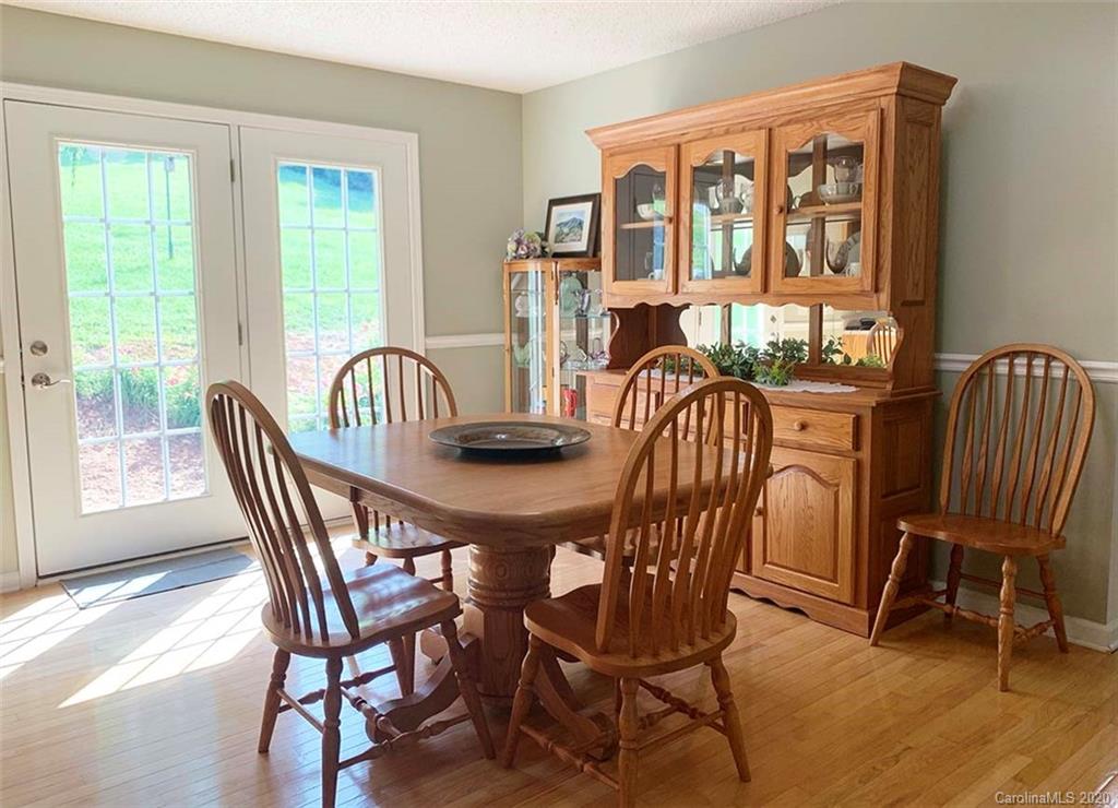 1062 Calvary Church Road Sylva, NC 28779 - Photo 8 of 22 Gallery Image 8