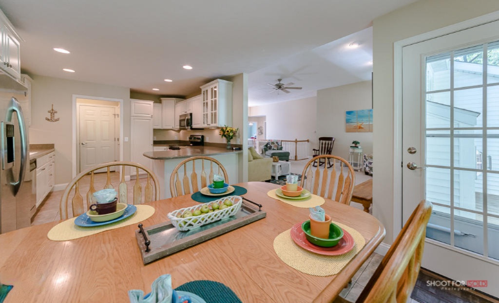 129 Stone Gate Court Spring Lake, MI 49456 - Photo 19 of 37 19129StoneGate LoRes