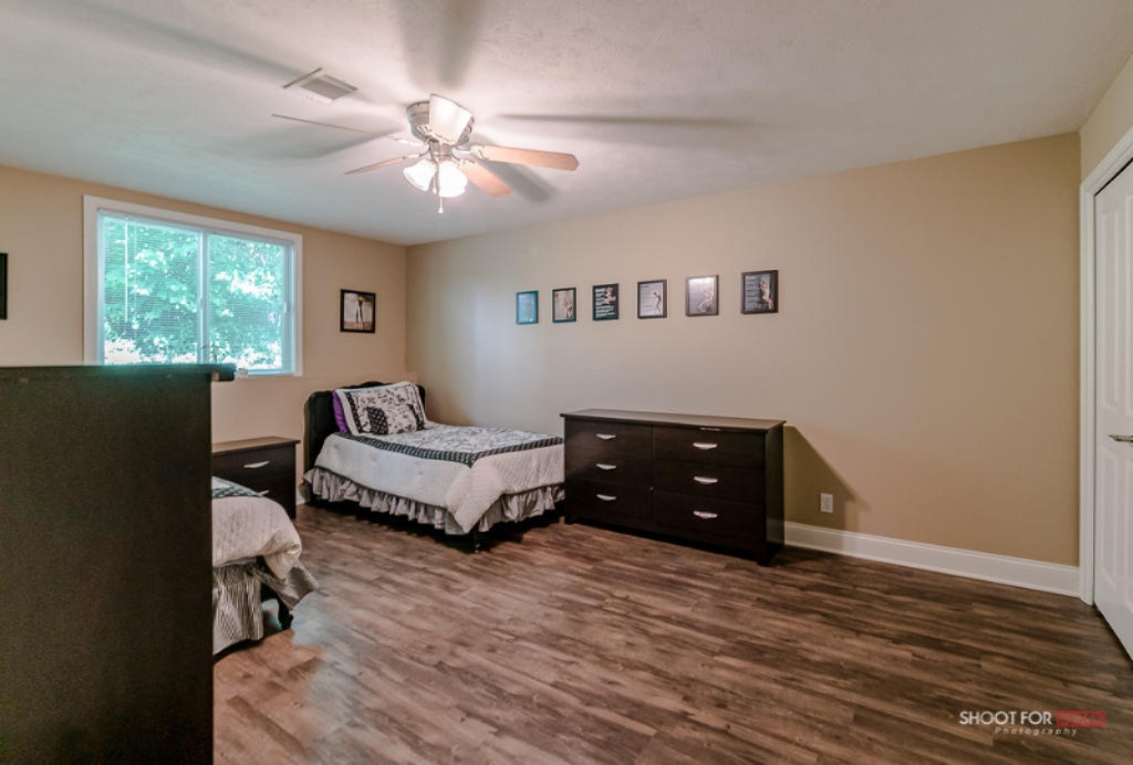 129 Stone Gate Court Spring Lake, MI 49456 - Photo 29 of 37 29129StoneGate LoRes