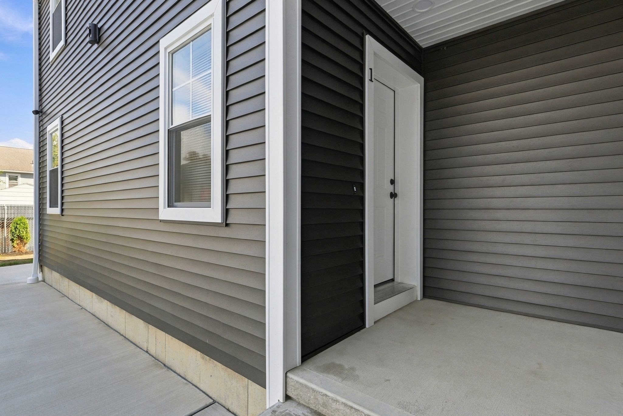 61 Parker Street, Unit 1 Springfield, MA 01151 - Photo 9 of 14 Gallery Image 9