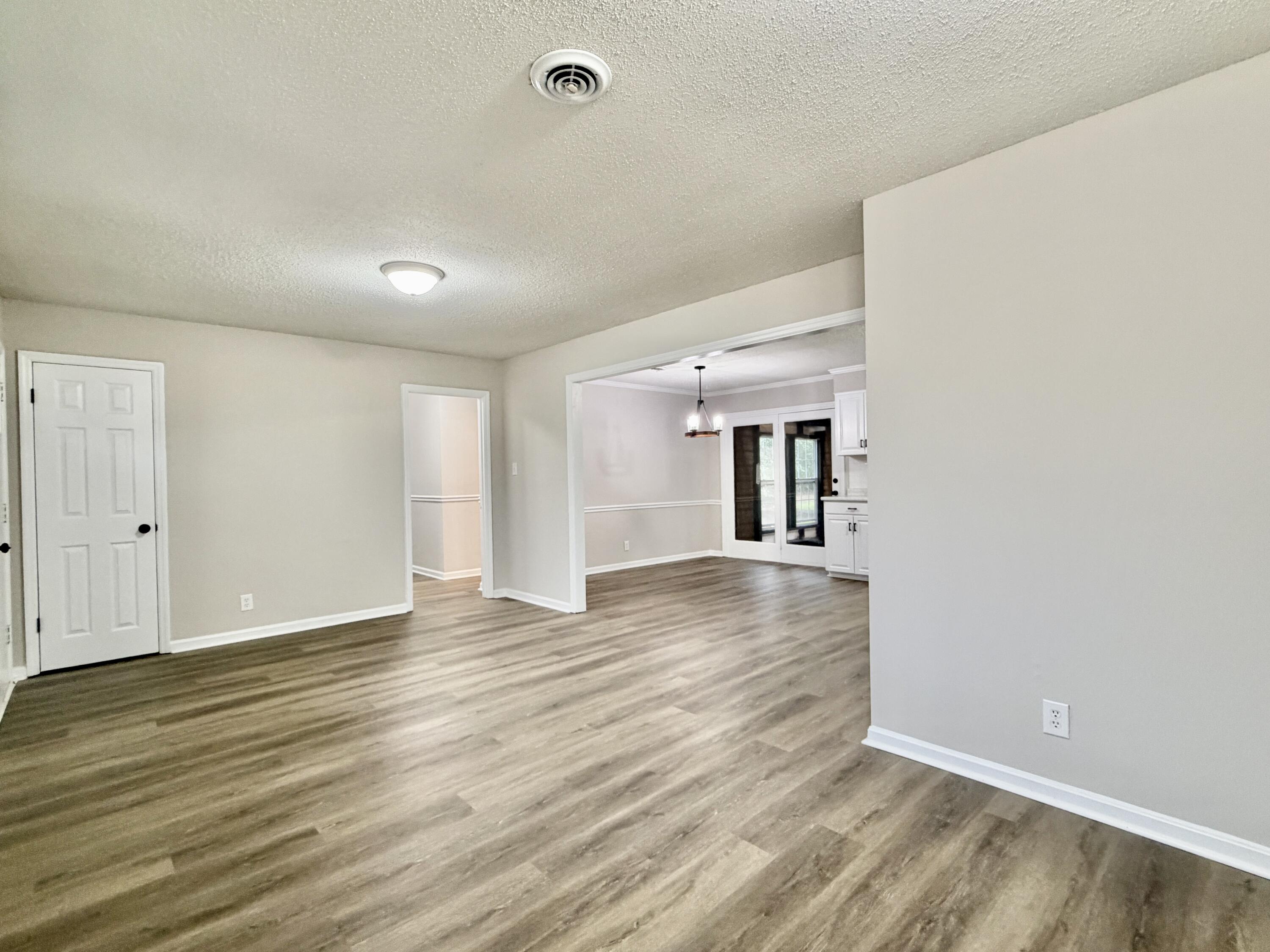 826 Chatham Street Sardis, GA 30456 - Photo 4 of 22 IMG_7460