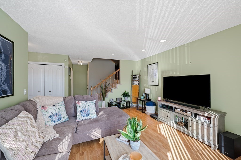 104 Johnson Road, Unit 1204 Chicopee, MA 01022 - Photo 12 of 35