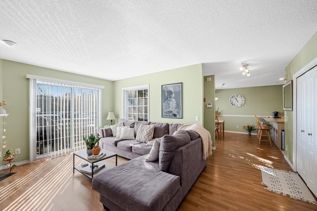 104 Johnson Road, Unit 1204 Chicopee, MA 01022 - Photo 13 of 35