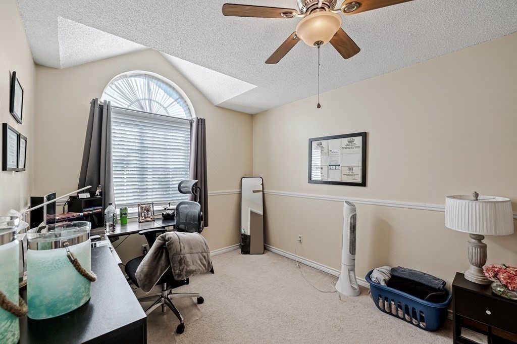 104 Johnson Road, Unit 1204 Chicopee, MA 01022 - Photo 24 of 35