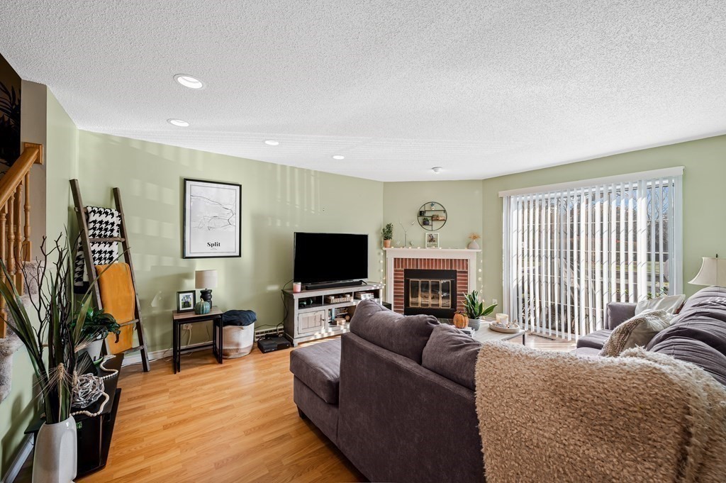 104 Johnson Road, Unit 1204 Chicopee, MA 01022 - Photo 8 of 35