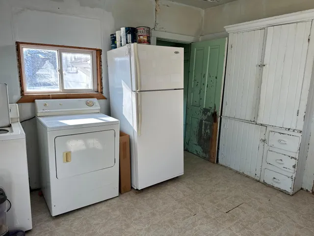 $120,000 | 12 1st Avenue Northeast, Dodge Center, MN 55927