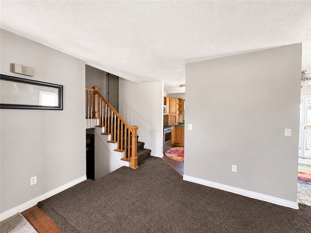 37 High Street Corning, NY 14830 - Photo 7 of 30