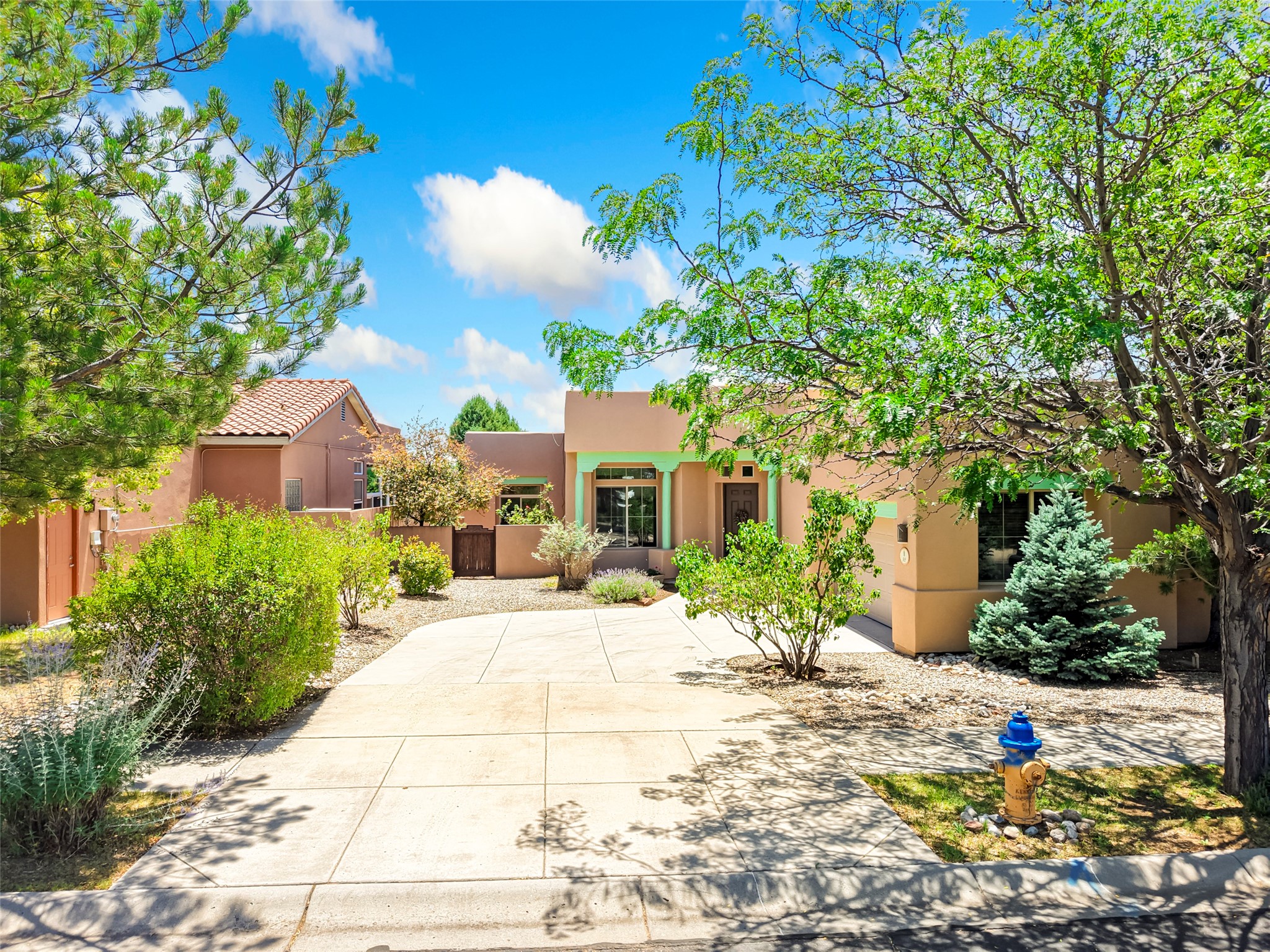 92 Canada Del Rancho Santa Fe, NM 87508 - Photo 2 of 52