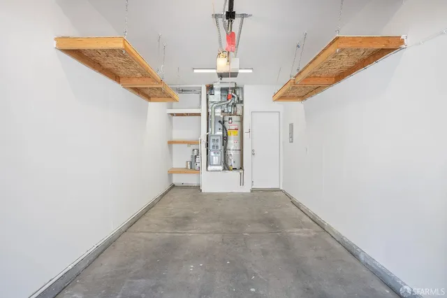 a view of entryway and hall